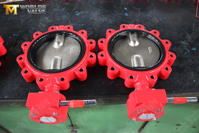 China Lug Butterfly Válvula Fabricantes de válvula de borboleta conceituada com alavanca de alavanca