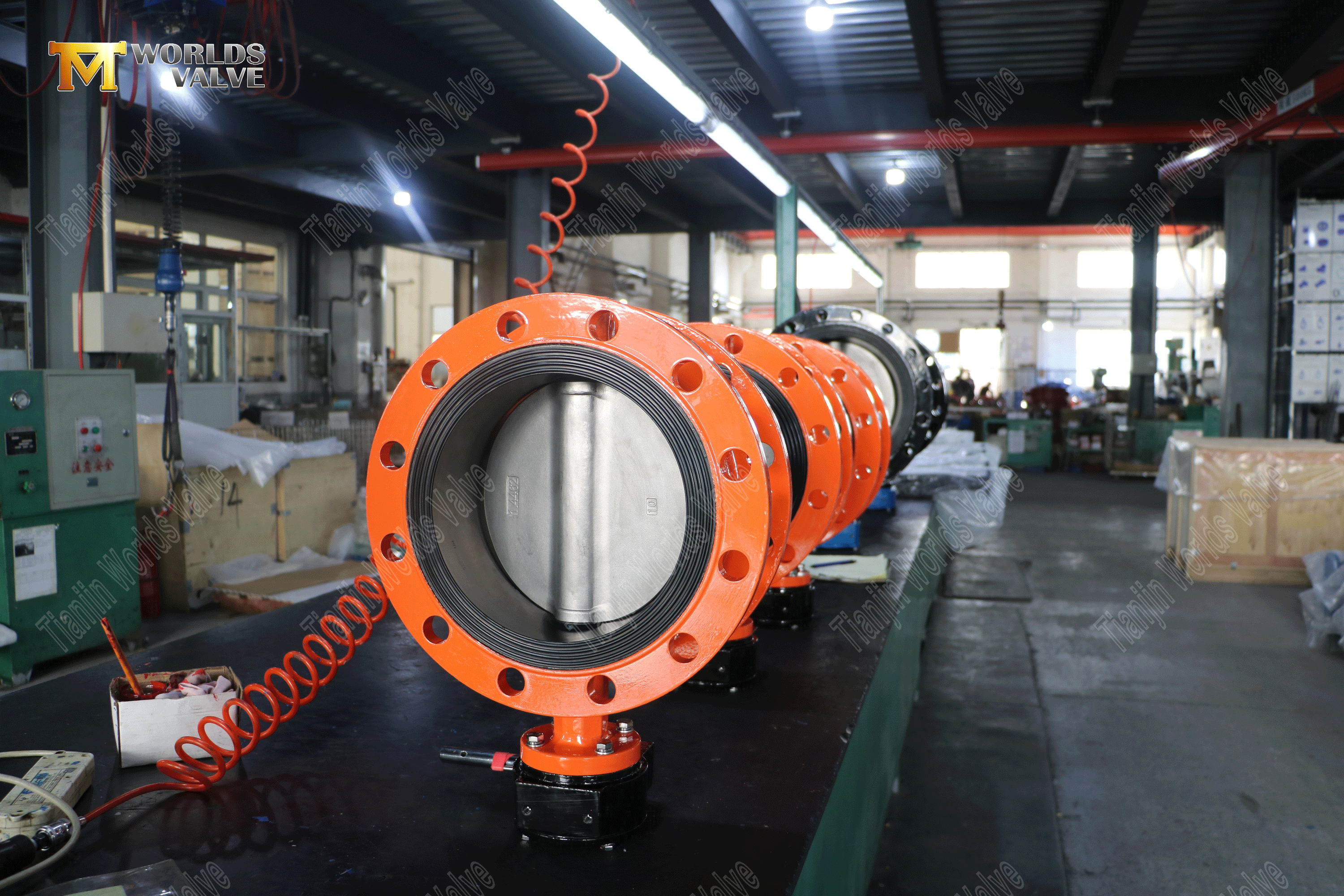 Fabricante de v&aacute;lvula de borboleta da China - corpo de ferro d&uacute;ctil e disco de a&ccedil;o inoxid&aacute;vel duplex (4)