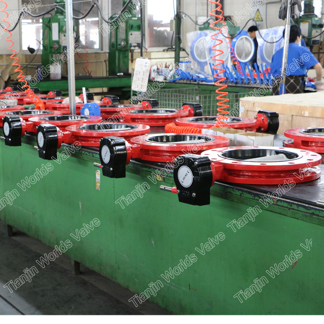 Linha concêntrica vulcanizada assento ligado válvula borboleta fbe flange duplo u seção