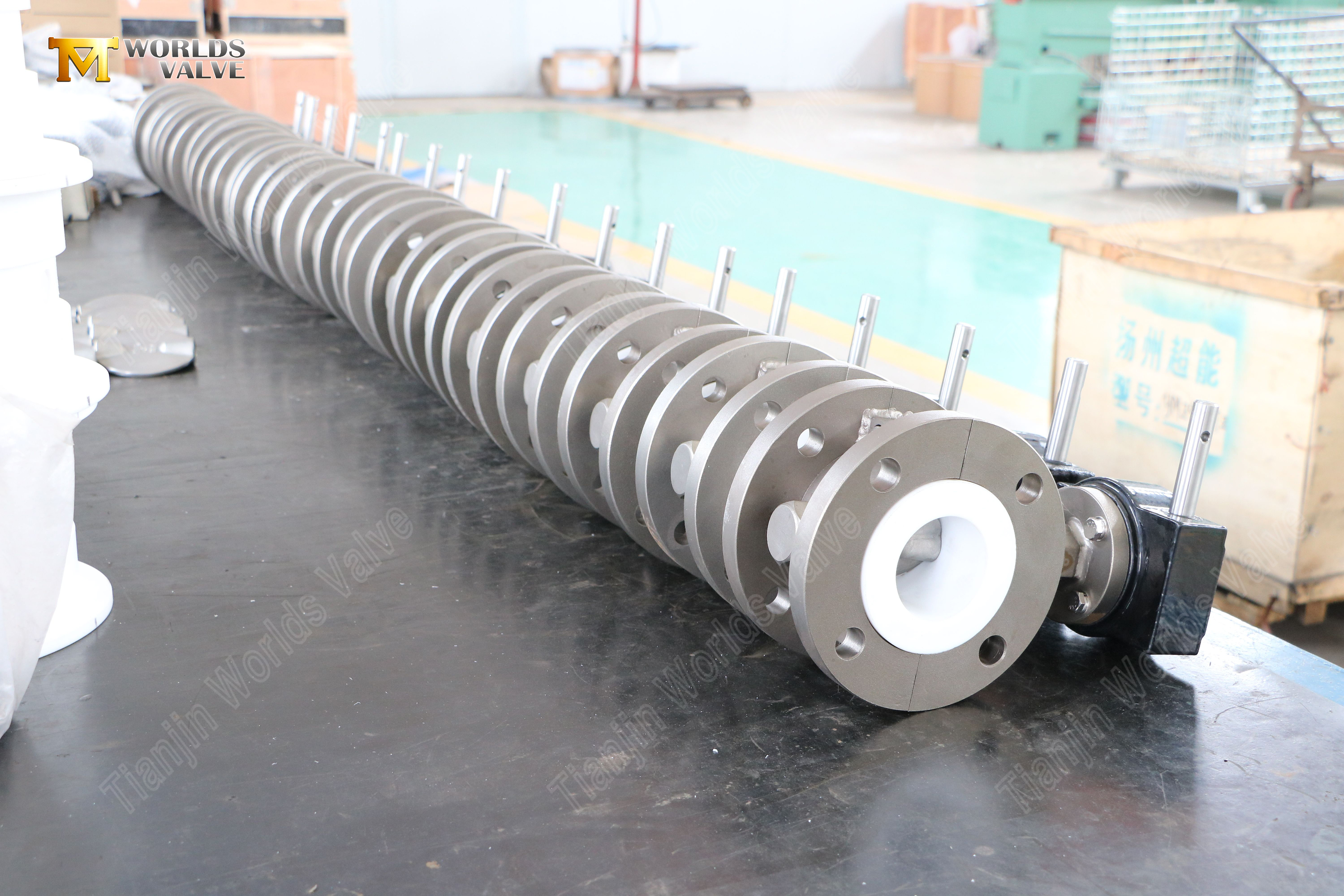 V&aacute;lvula borboleta flangeada com sede em PTFE e disco CF8M--Split-Body-Design-2.jpg