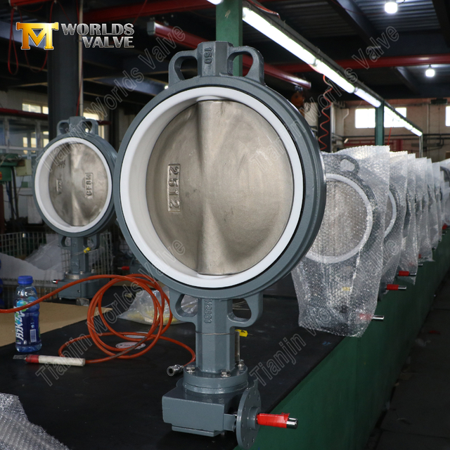Válvula borboleta wafer de ferro dúctil com sede em PTFE e disco CF8M
